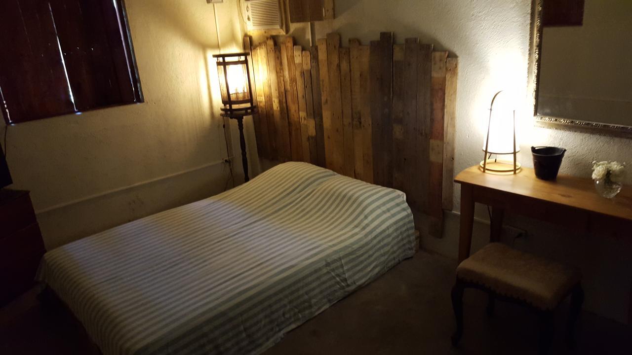 Marius B&B & Hostel Silang Exteriér fotografie